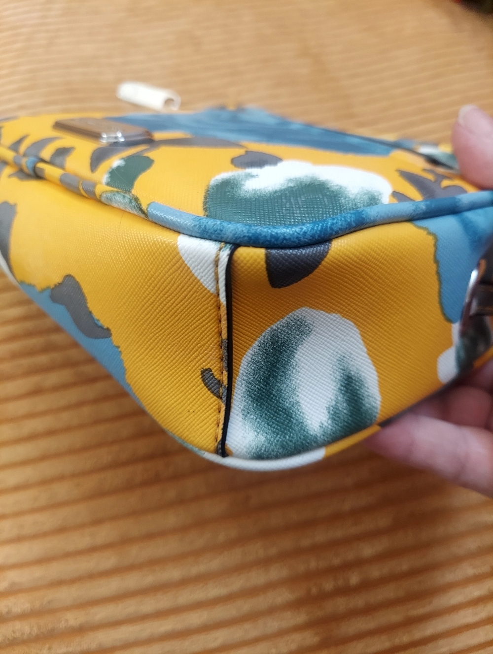 Marc By Marc Jacobs Floral Crossbody/Camera Bag - Picture 5 of 12